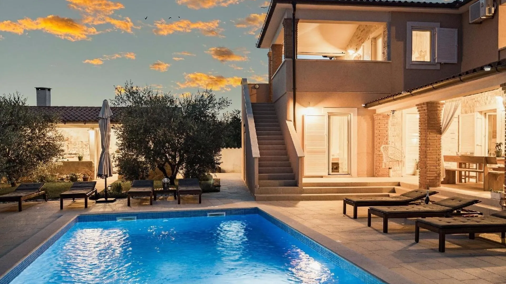 Holiday home Ferienhaus Mit Privatpool Fuer 8 Personen Ca 220 Qm In Peruski, Istrien Bucht Von Rasa